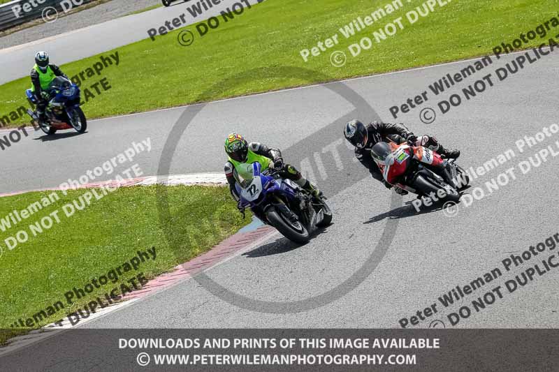 enduro digital images;event digital images;eventdigitalimages;mallory park;mallory park photographs;mallory park trackday;mallory park trackday photographs;no limits trackdays;peter wileman photography;racing digital images;trackday digital images;trackday photos